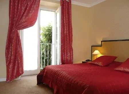 Hotel Du Golf - Domaine De La Valdaine 3*